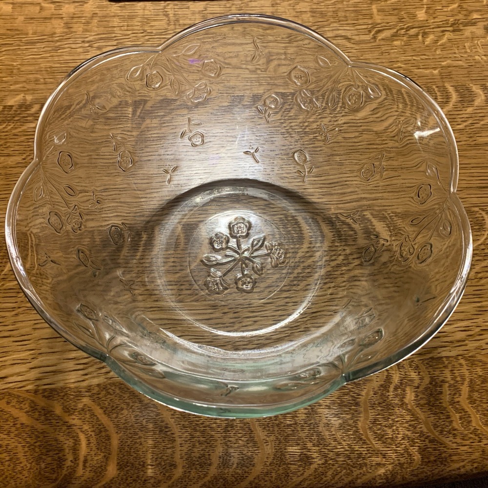 Anchor Hocking "Savannah Clear" 12  Salad Serving Bowl